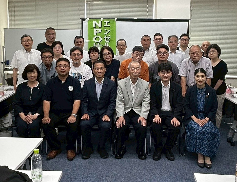 東海支部交流会の参加者集合写真